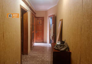 2-к квартира, вторичка, 62м2, 1/9 этаж