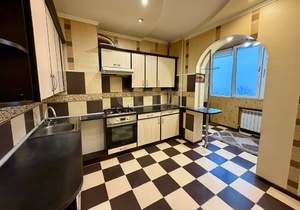 5-к квартира, вторичка, 94м2, 6/10 этаж