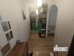 3-к квартира, вторичка, 63м2, 9/10 этаж