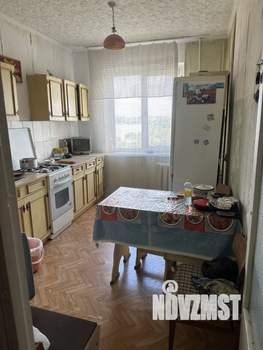 3-к квартира, вторичка, 64м2, 9/9 этаж