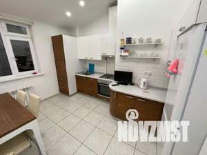 2-к квартира, вторичка, 67м2, 10/10 этаж
