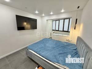 2-к квартира, вторичка, 63м2, 1/10 этаж