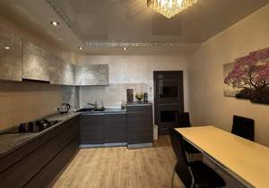 3-к квартира, вторичка, 90м2, 5/9 этаж