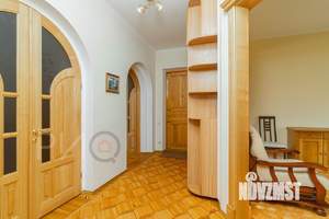 3-к квартира, вторичка, 70м2, 3/3 этаж