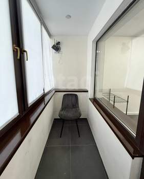 2-к квартира, вторичка, 63м2, 1/10 этаж