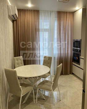 2-к квартира, вторичка, 63м2, 4/18 этаж