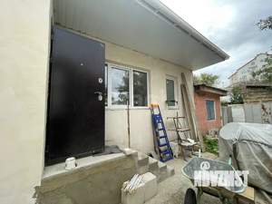 2-к квартира, вторичка, 45м2, 1/1 этаж