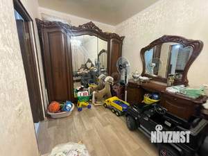 3-к квартира, вторичка, 98м2, 1/3 этаж