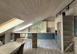 3-к квартира, вторичка, 90м2, 5/5 этаж