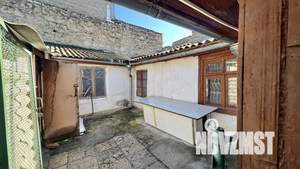 4-к квартира, вторичка, 57м2, 1/1 этаж