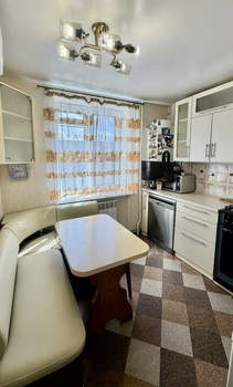 2-к квартира, вторичка, 60м2, 4/9 этаж