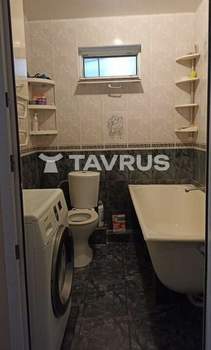 2-к квартира, вторичка, 50м2, 1/1 этаж