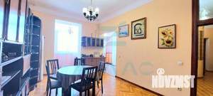 3-к квартира, вторичка, 112м2, 3/3 этаж