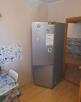 2-к квартира, вторичка, 54м2, 1/9 этаж