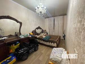 3-к квартира, вторичка, 98м2, 1/3 этаж
