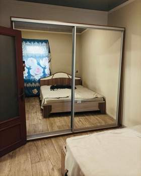 2-к квартира, вторичка, 53м2, 1/1 этаж