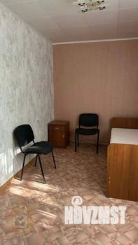 2-к квартира, вторичка, 42м2, 1/5 этаж