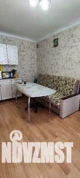 2-к квартира, вторичка, 54м2, 1/1 этаж