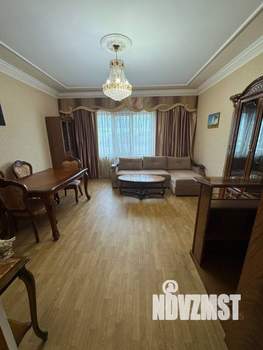 3-к квартира, вторичка, 97м2, 11/11 этаж