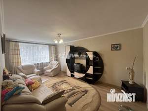 4-к квартира, вторичка, 76м2, 1/5 этаж