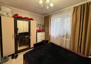 3-к квартира, вторичка, 47м2, 1/4 этаж