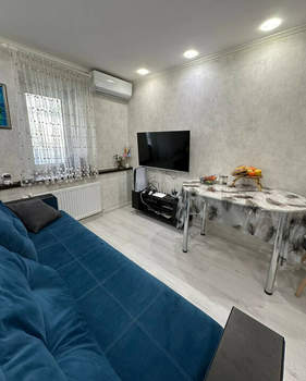 2-к квартира, вторичка, 35м2, 1/1 этаж