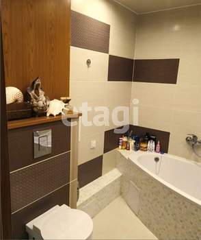 2-к квартира, вторичка, 82м2, 9/10 этаж