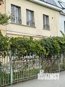 3-к квартира, вторичка, 102м2, 1/2 этаж