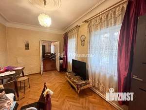 3-к квартира, вторичка, 58м2, 1/1 этаж