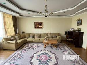 5-к квартира, вторичка, 175м2, 8/9 этаж