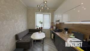 3-к квартира, вторичка, 64м2, 9/9 этаж