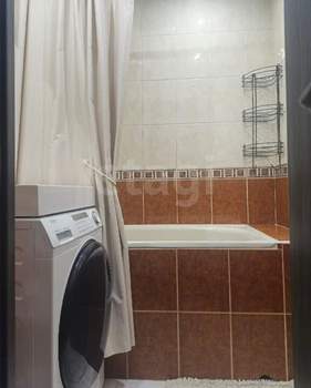 3-к квартира, вторичка, 61м2, 9/9 этаж