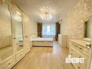 4-к квартира, вторичка, 85м2, 2/9 этаж