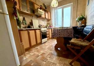 3-к квартира, вторичка, 63м2, 2/10 этаж