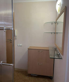 2-к квартира, вторичка, 49м2, 1/9 этаж