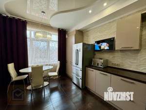 2-к квартира, вторичка, 62м2, 2/10 этаж