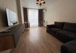 2-к квартира, вторичка, 58м2, 1/8 этаж