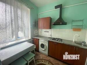 2-к квартира, вторичка, 60м2, 1/1 этаж
