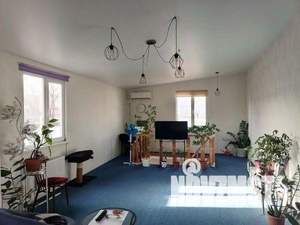 2-к квартира, вторичка, 73м2, 1/1 этаж