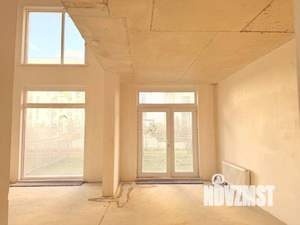 2-к квартира, вторичка, 73м2, 1/9 этаж