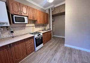 3-к квартира, вторичка, 63м2, 1/9 этаж