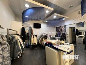 2-к квартира, вторичка, 60м2, 1/3 этаж