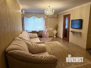 3-к квартира, вторичка, 72м2, 1/9 этаж