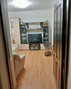 2-к квартира, вторичка, 40м2, 1/1 этаж