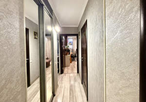 3-к квартира, вторичка, 68м2, 5/9 этаж