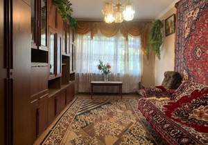 2-к квартира, вторичка, 58м2, 1/9 этаж