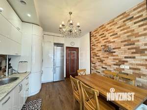 3-к квартира, вторичка, 103м2, 9/10 этаж