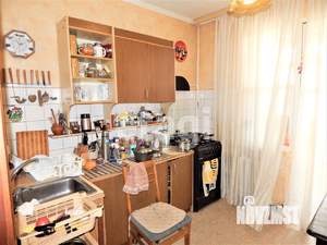 3-к квартира, вторичка, 72м2, 8/10 этаж