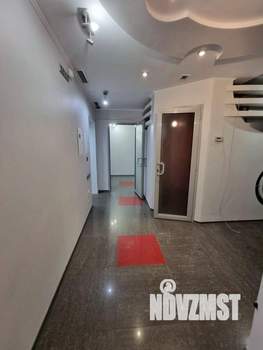5-к квартира, вторичка, 96м2, 1/3 этаж