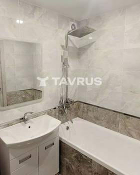 2-к квартира, вторичка, 43м2, 1/5 этаж